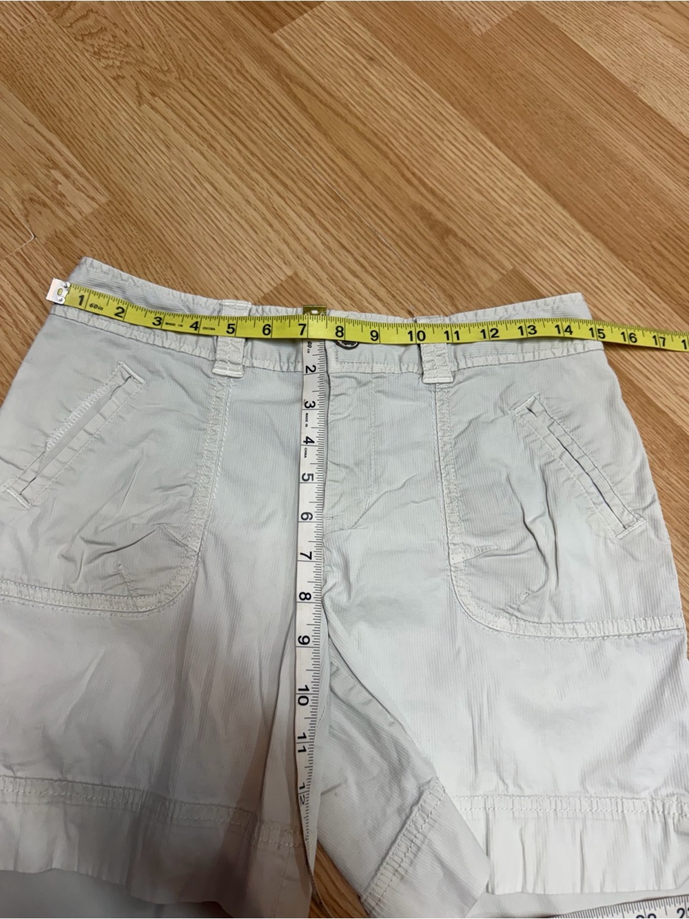 Eddie Bauer Size 2 Light Khaki Stretch Cotton Casual Hiking Utility Shorts - Picture 5 of 9